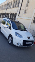 voitures-peugeot-partner-2012-tepee-allure-souk-ahras-algerie