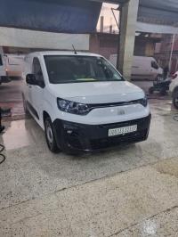 voitures-fiat-doblo-2023-etali-ouled-djellal-algerie