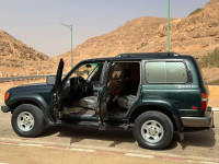 tout-terrain-suv-toyota-land-cruiser-1996-metlilli-ghardaia-algerie