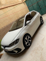 voitures-volkswagen-polo-2022-algerie