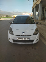 voitures-renault-clio-3-2011-night-and-day-mchedallah-bouira-algerie