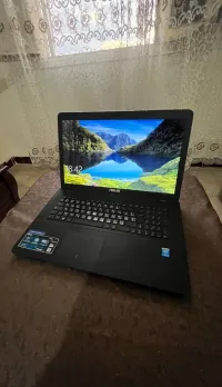 Pc portable asus 17 puce