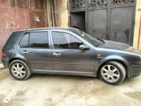 voitures-volkswagen-golf-4-2001-match-chlef-algerie