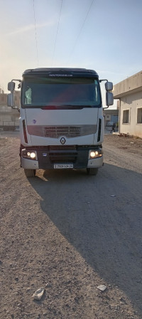 camion-renault-lander-dxi-380-2008-msila-algerie