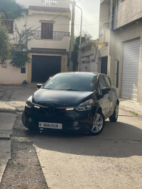 voitures-renault-clio-4-2013-blida-algerie