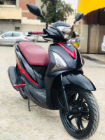 motos-et-scooters-sym-st-2023-blida-algerie