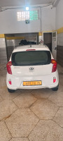 voitures-kia-picanto-2014-pope-constantine-algerie