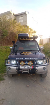 voitures-mitsubishi-pajero-court-2006-bouzareah-alger-algerie