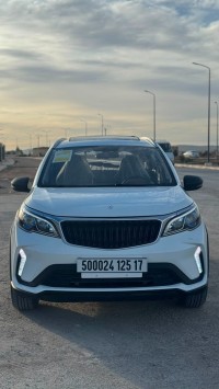 سيارات-livan-x3-pro-2025-automatique-avec-toi-ouvrant-الجلفة-الجزائر