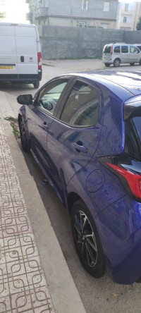 voitures-toyota-yaris-4-2023-design-setif-algerie