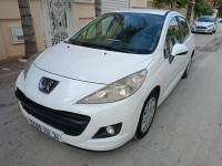 voitures-peugeot-207-2012-guelma-algerie