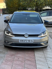 voitures-volkswagen-golf-7-2018-carat-ain-mlila-oum-el-bouaghi-algerie