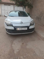 voitures-renault-megane-3-2013-djelfa-algerie