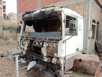 camion-renault-1990-el-kseur-bejaia-algerie