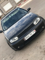 voitures-volkswagen-golf-4-2002-match-mostaganem-algerie