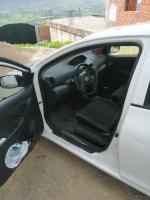 berline-toyota-yaris-sedan-2012-taher-jijel-algerie