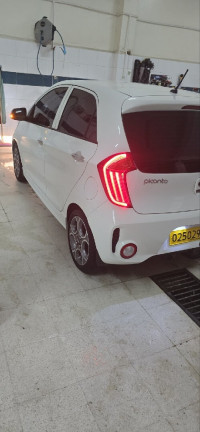 voitures-kia-picanto-2016-sportline-setif-algerie