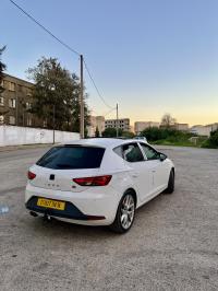 سيارات-seat-leon-2014-عين-بنيان-الجزائر