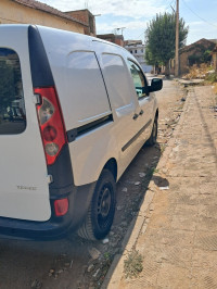 voitures-renault-kangoo-2012-confort-medea-algerie