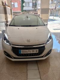سيارات-peugeot-208-2019-allure-facelift-جيجل-الجزائر