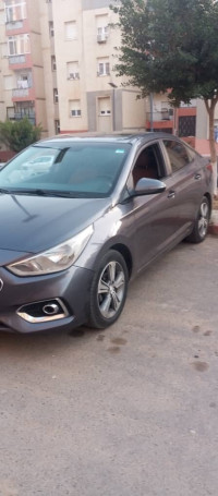 voitures-hyundai-accent-2019-gls-hassi-messaoud-ouargla-algerie