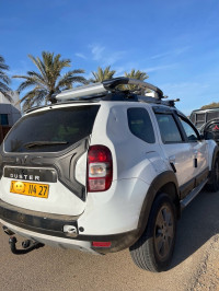 voitures-dacia-duster-2014-mostaganem-algerie