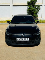 voitures-volkswagen-golf-8-2022-gtd-chlef-algerie