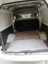 السيارات-النفعية-hyundai-h100-2005-تاسكريوت-بجاية-الجزائر
