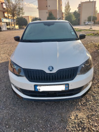 voitures-skoda-fabia-2017-monte-carlo-bouira-algerie