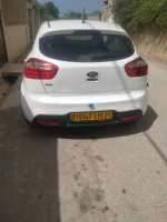 voitures-kia-rio-5-portes-2015-hamadi-krouma-skikda-algerie