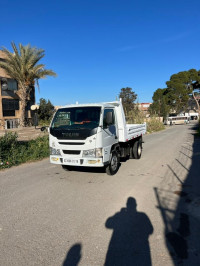 camion-yuejin-2012-staoueli-alger-algerie