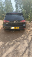 moyenne-berline-volkswagen-golf-7-2015-gtd-bejaia-algerie