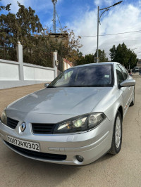 voitures-renault-laguna-2-2003-chlef-algerie