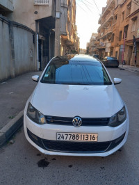 voitures-volkswagen-polo-2013-life-zeralda-alger-algerie