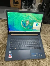 ACER SWIFT 5 i7-8550u 8G 256ssd