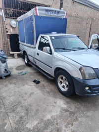 camion-hogar-isuzu-2007-bordj-el-kiffan-alger-algerie