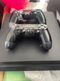 consoles-ps4-slim-500gb-2-mannete-constantine-algerie