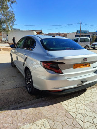 voitures-fiat-tipo-sedan-2024-life-laghouat-algerie