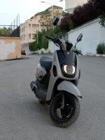 motos-scooters-vms-estate-x-2021-batna-algerie