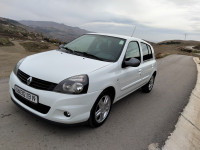 voitures-renault-clio-campus-2013-bye-setif-algerie