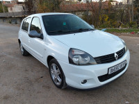 voitures-renault-clio-campus-2013-bye-setif-algerie