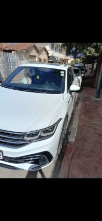 سيارات-volkswagen-tiguan-2022-r-line-حجوط-تيبازة-الجزائر