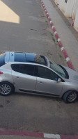 voitures-renault-megane-3-coupe-2010-maghnia-tlemcen-algerie