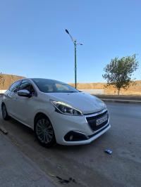 سيارات-peugeot-208-2015-allure-facelift-برج-بوعريريج-الجزائر