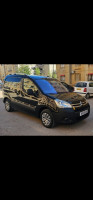 voitures-citroen-berlingo-2009-medea-algerie