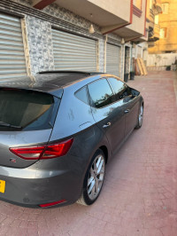 voitures-seat-leon-2014-fr-medea-algerie