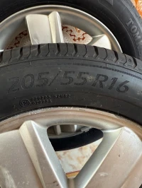 4 roues complètes : pneu et jante en alliage