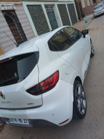 citadine-renault-clio-4-2015-gt-line-mostaganem-algerie