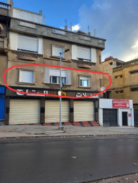 appartement-location-f5-annaba-el-bouni-algerie