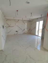 appartement-vente-f3-alger-el-harrach-algerie